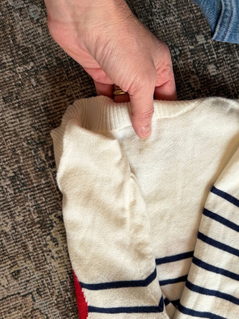 J. Crew Factory Puff-sleeve heart sweater • size medium • BL760 - Picture 9 of 11